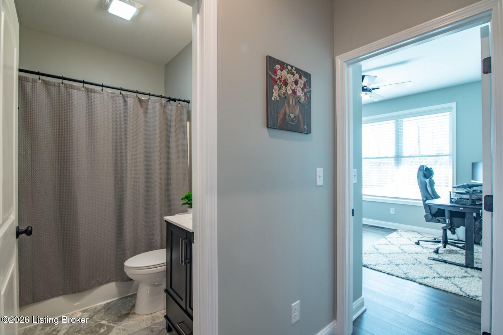 631 Lakeshore Pkwy