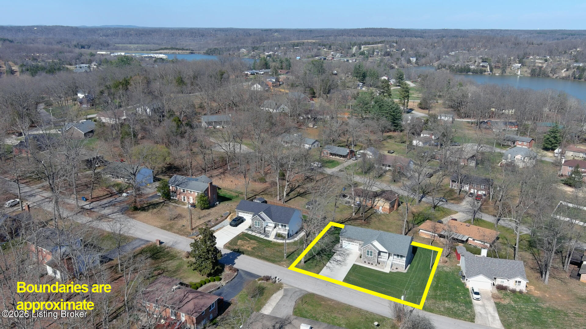 631 Lakeshore Pkwy