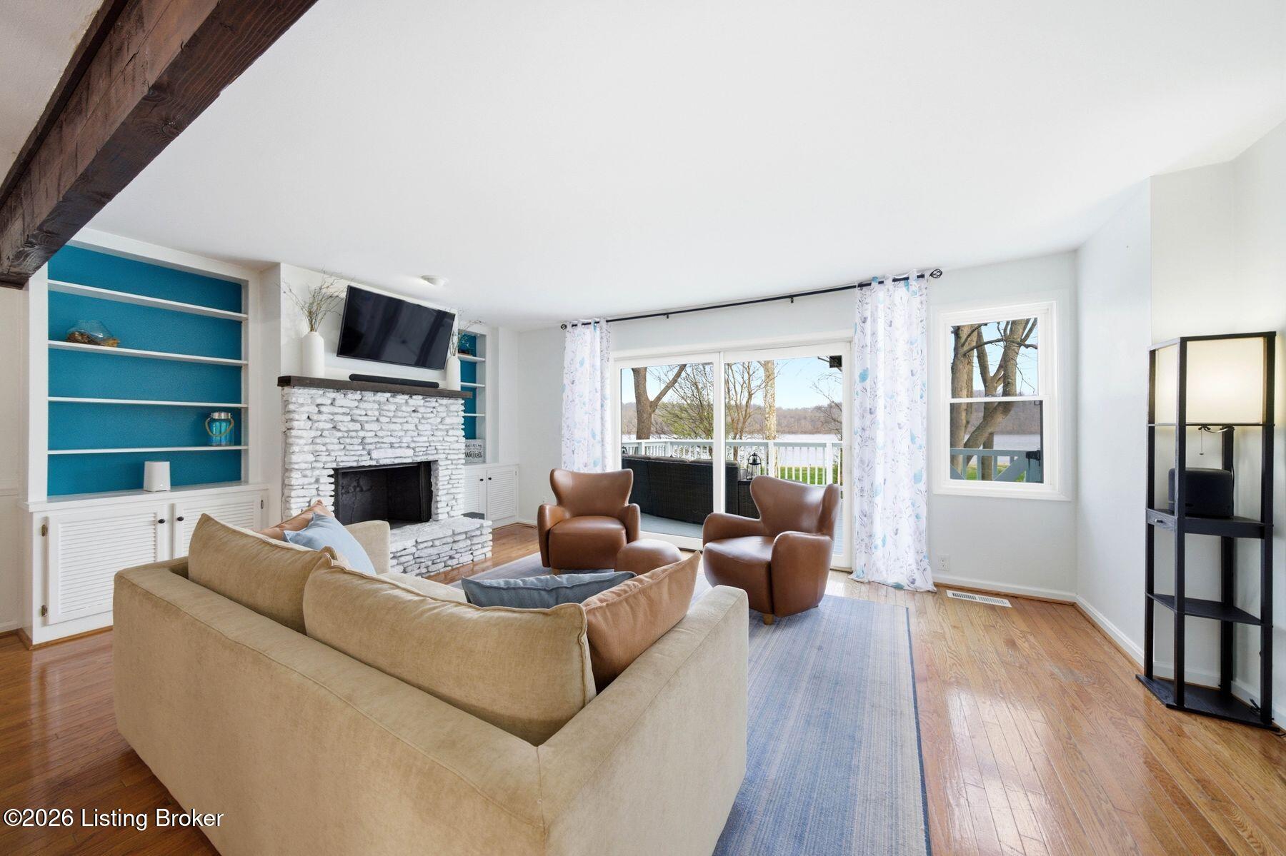 14017 Harbour Pl