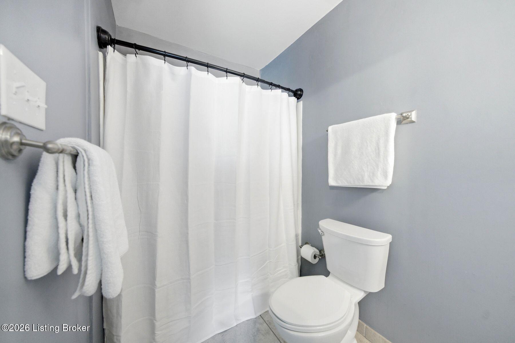 14017 Harbour Pl