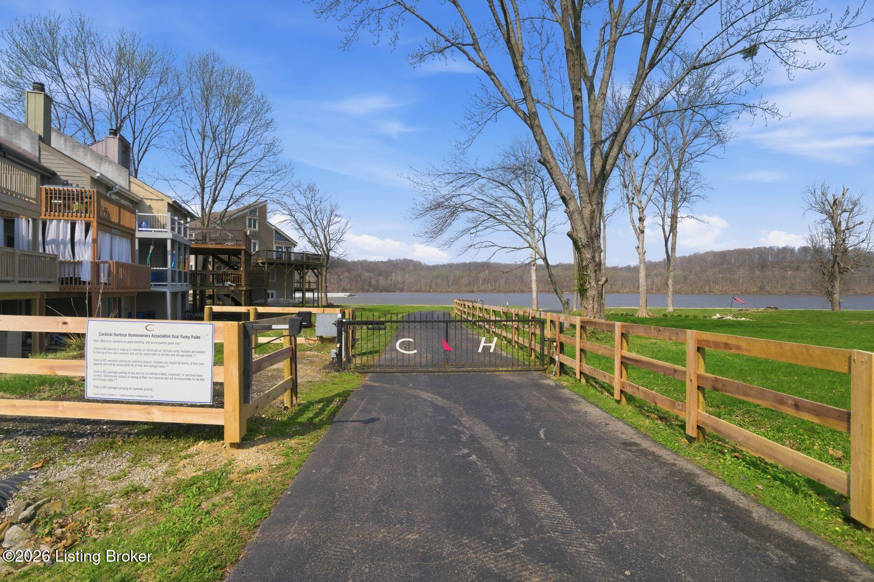 14017 Harbour Pl
