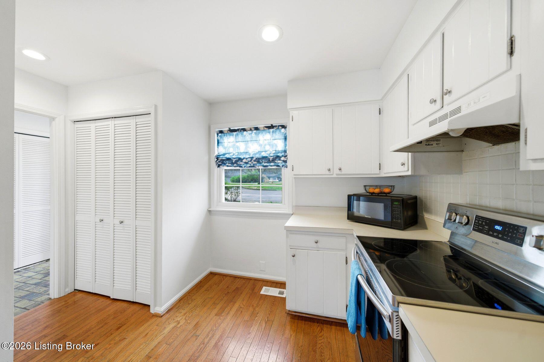 14017 Harbour Pl