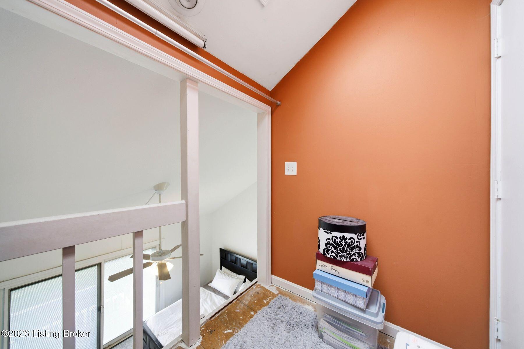 14017 Harbour Pl