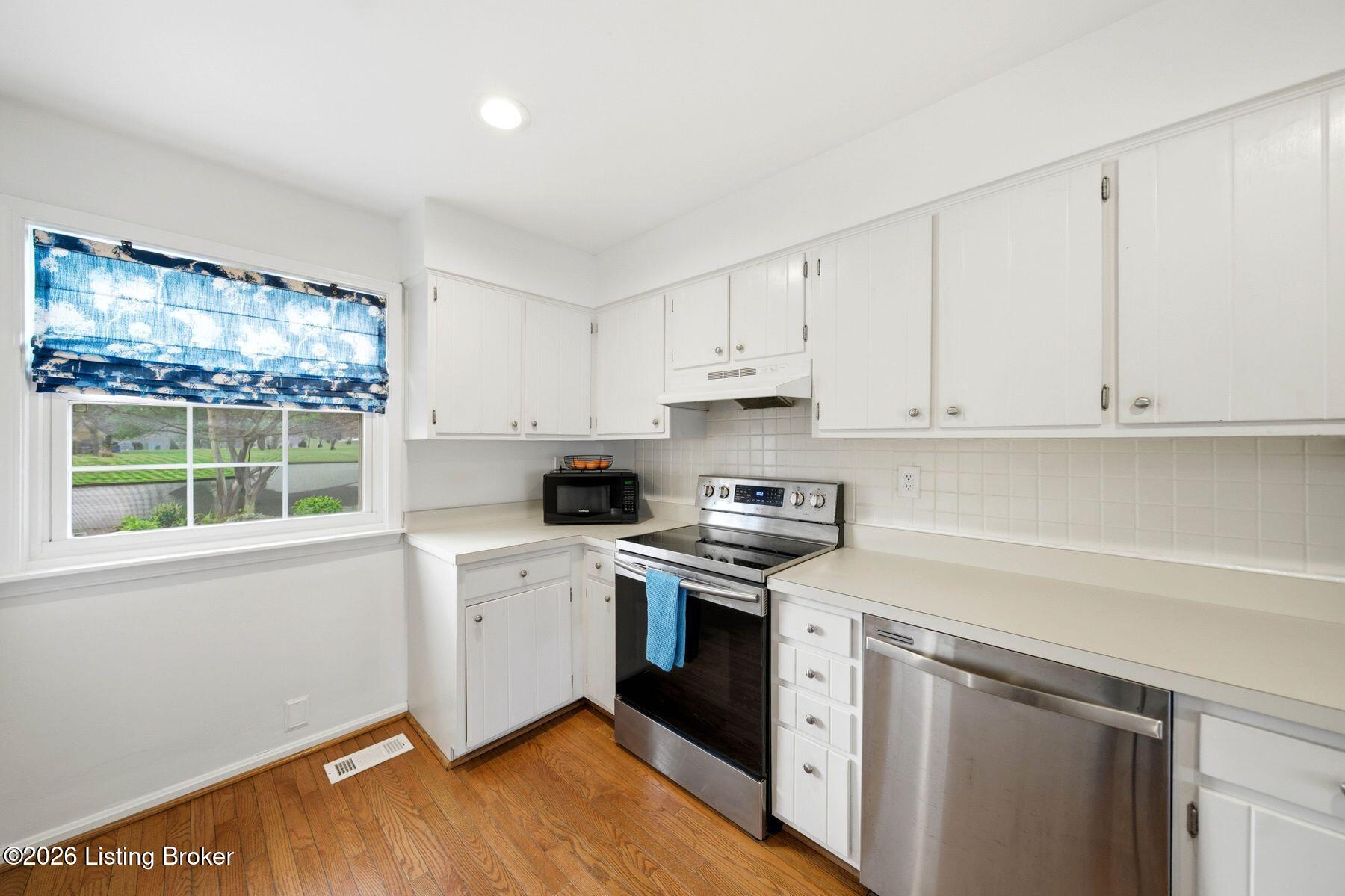 14017 Harbour Pl