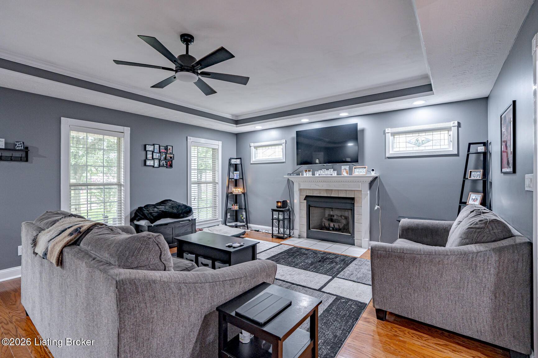 4111 Countryside Dr
