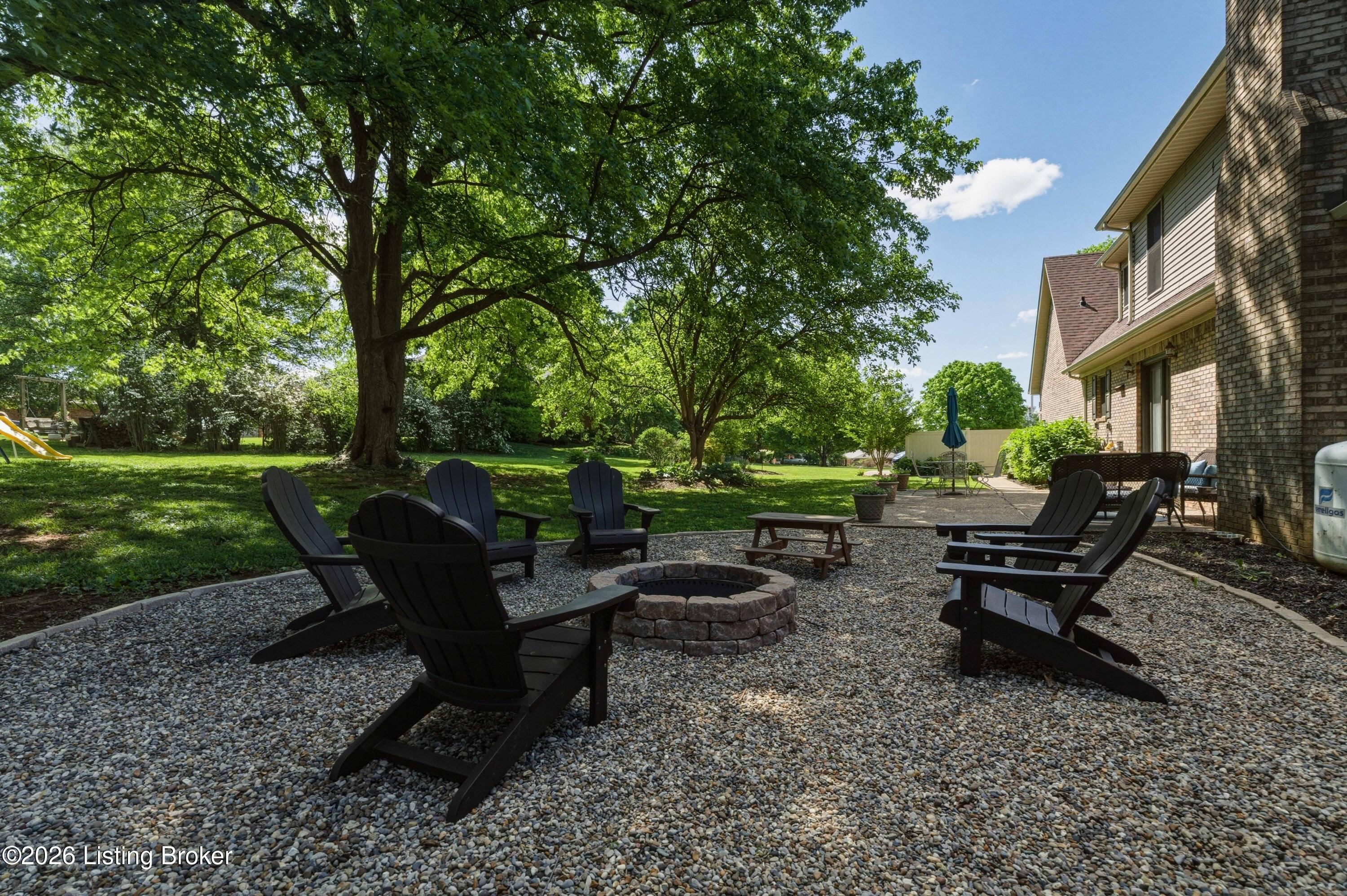 1103 Metalwood Dr