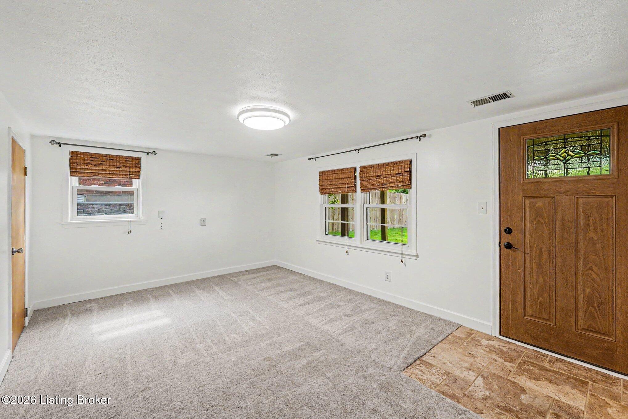 9918 Mary Dell Ln
