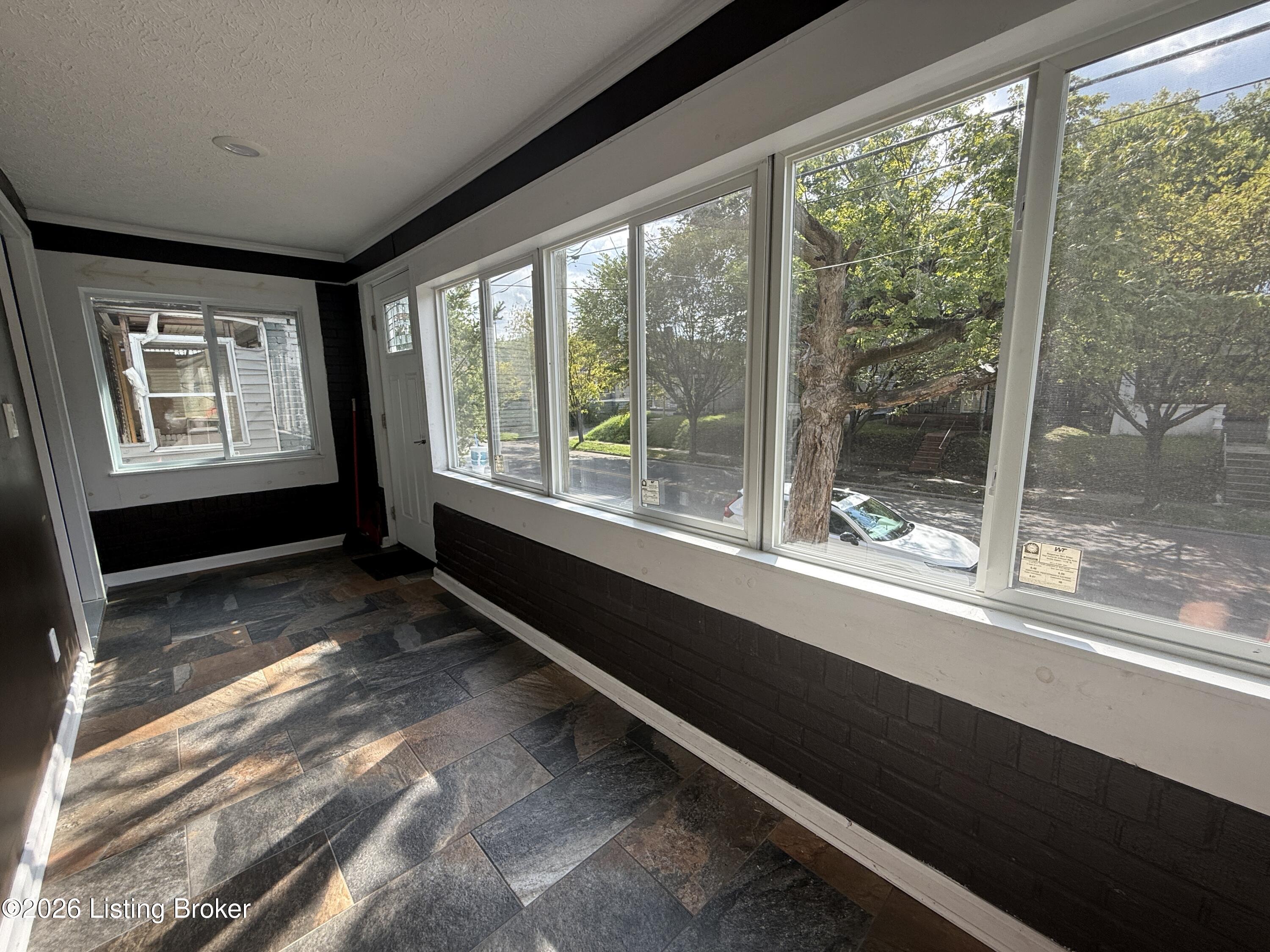 307 S 28th St