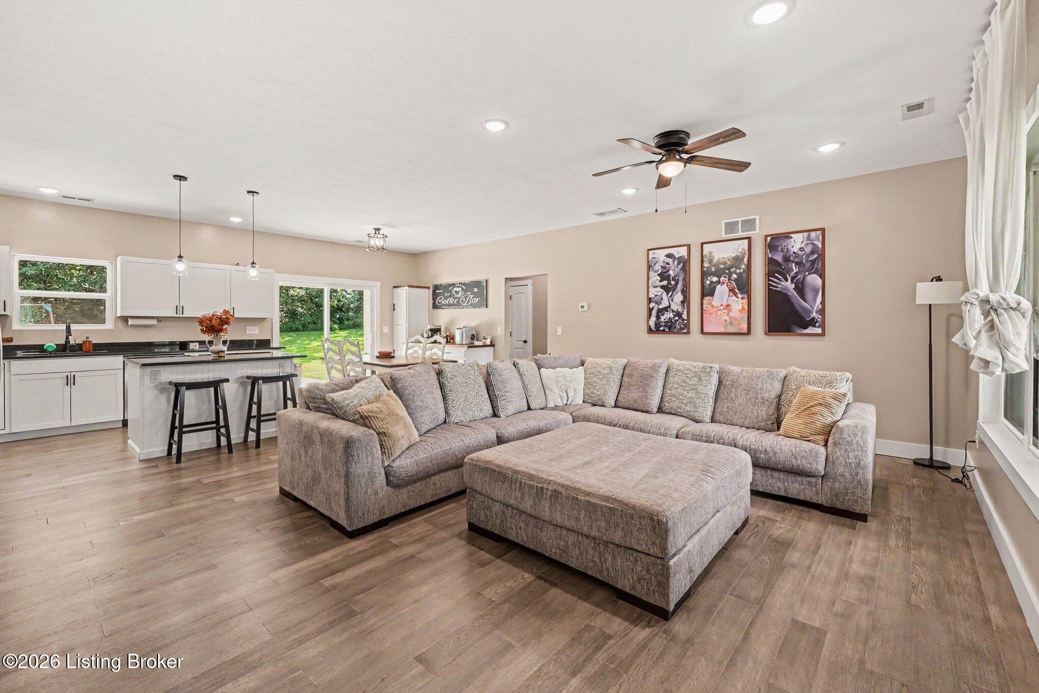 1150 Cherokee Rd