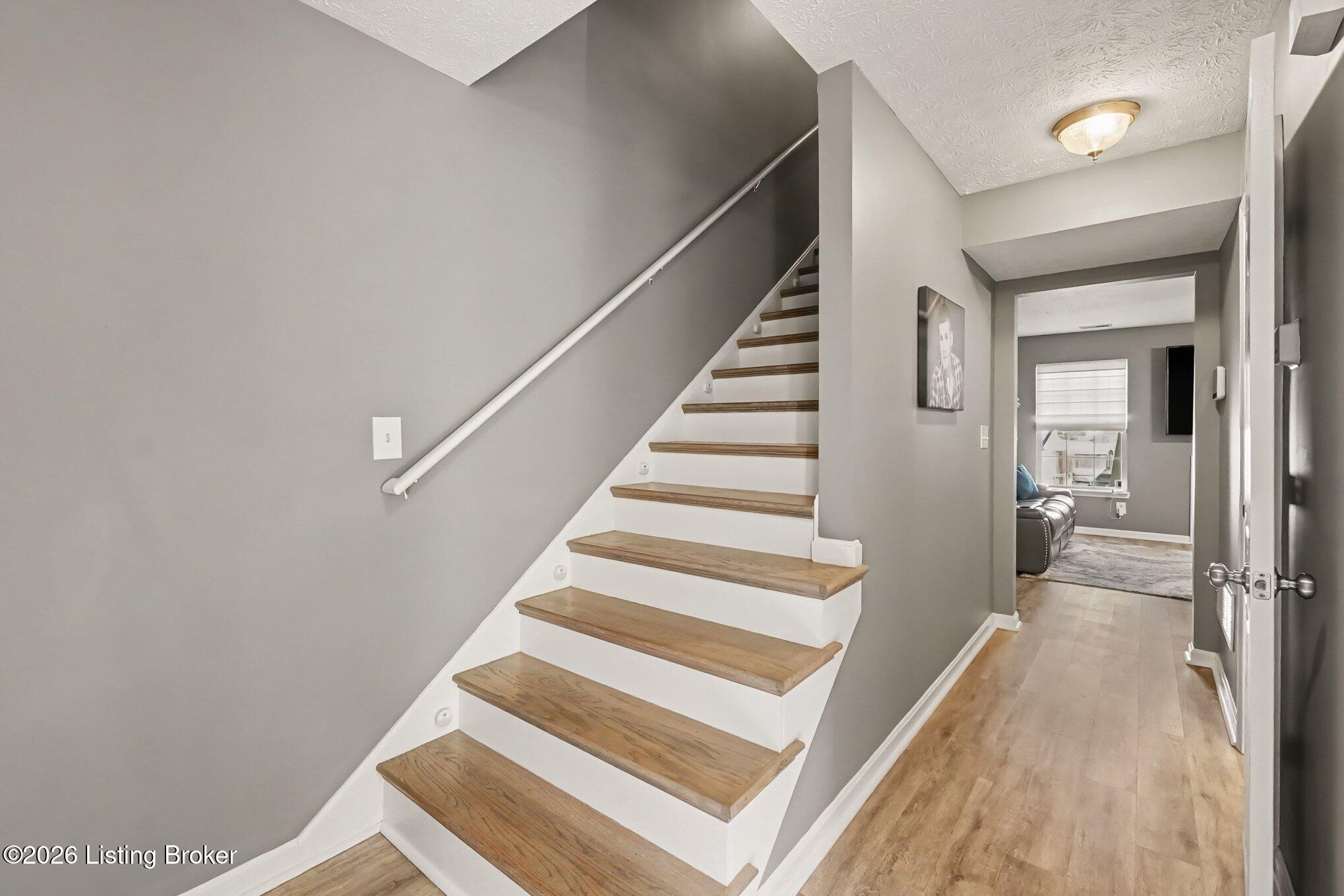 11203 Sandwood Pl