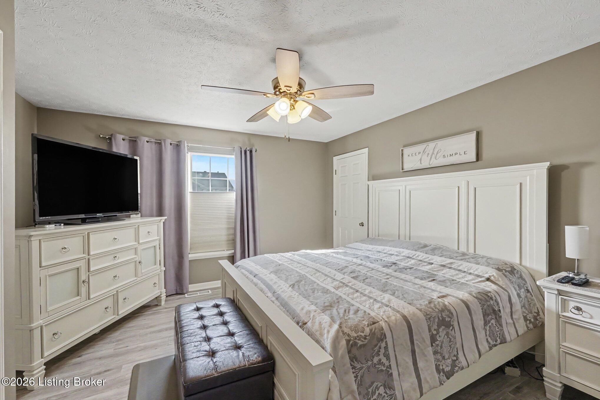 11203 Sandwood Pl