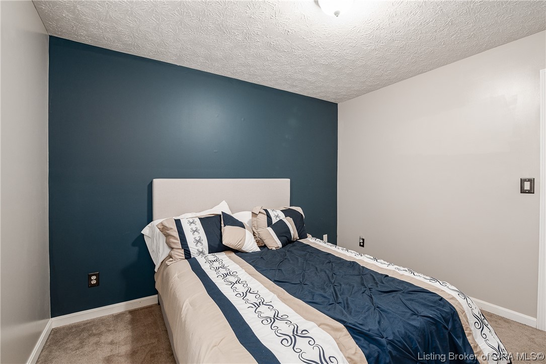 1406 Blackberry Ridge