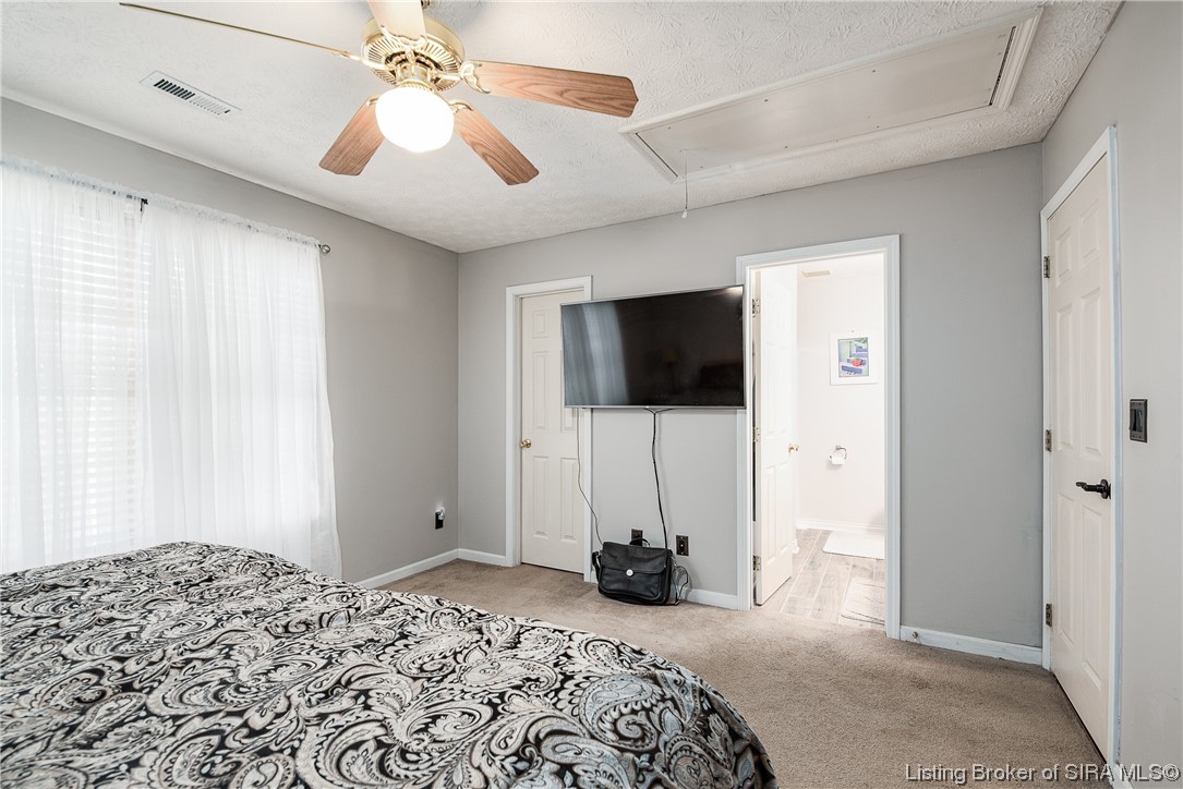 1406 Blackberry Ridge