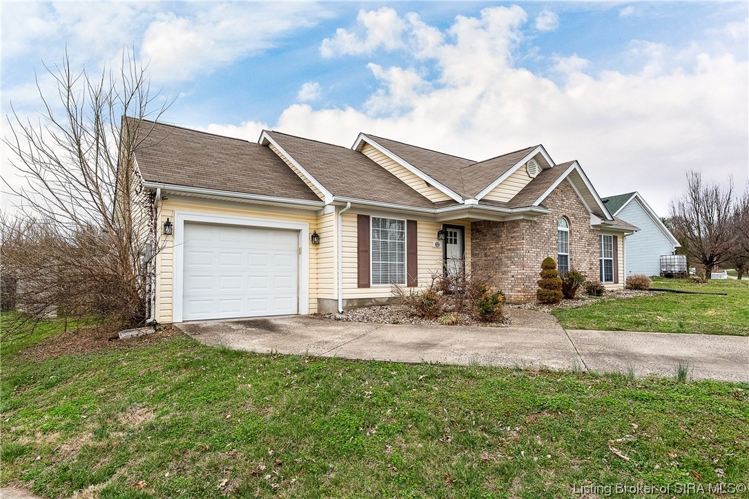 1406 Blackberry Ridge