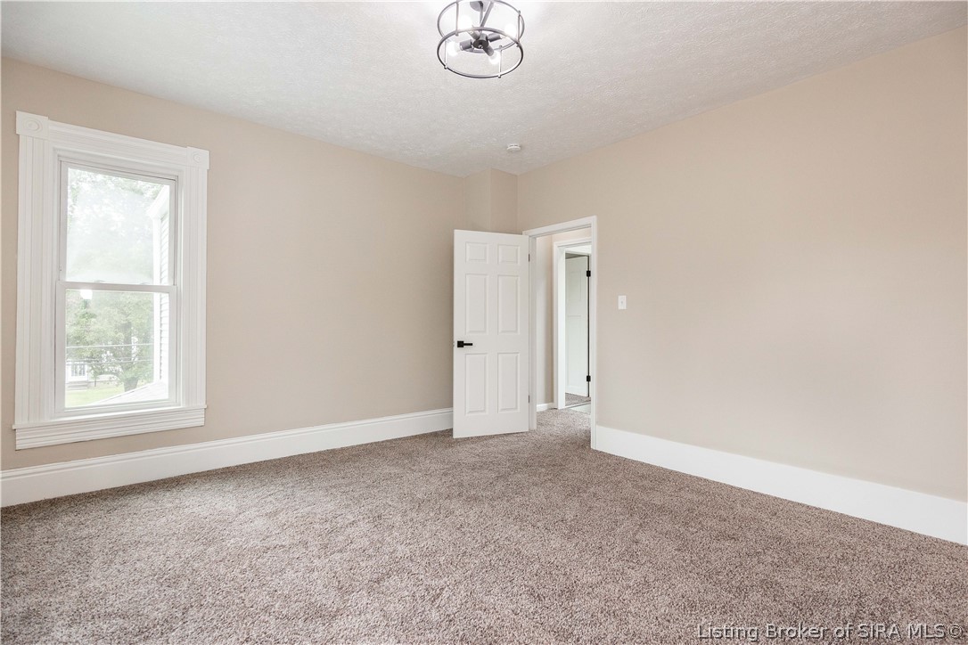 620 W 7th Street
