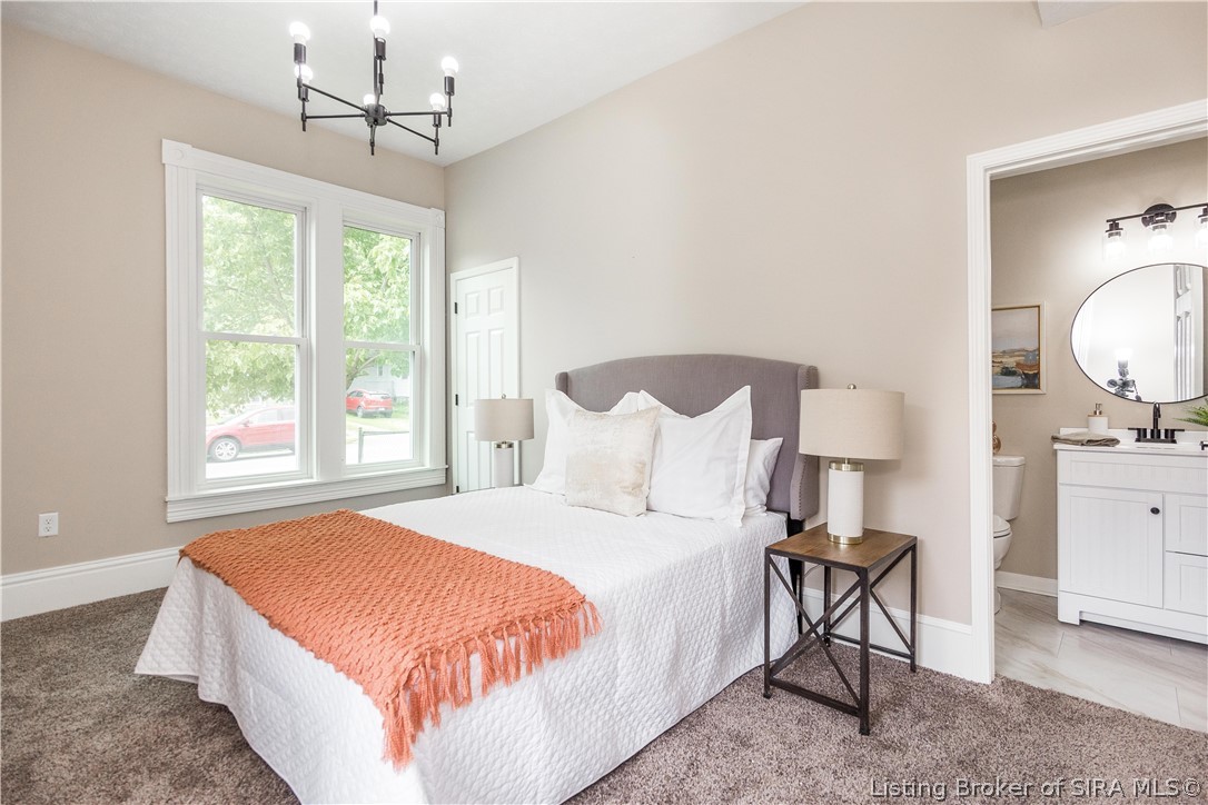 620 W 7th Street