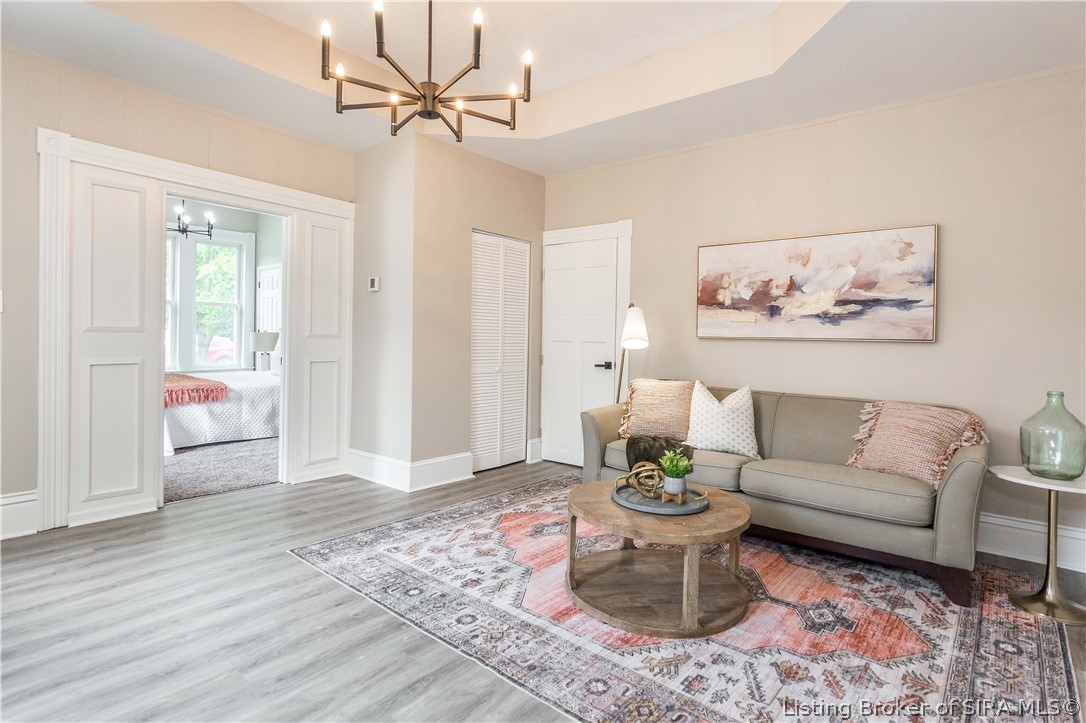 620 W 7th Street