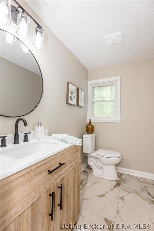 620 W 7th Street