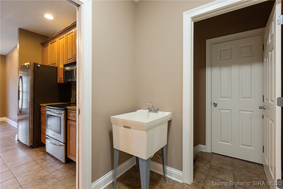 6201 Cherry Grove Court