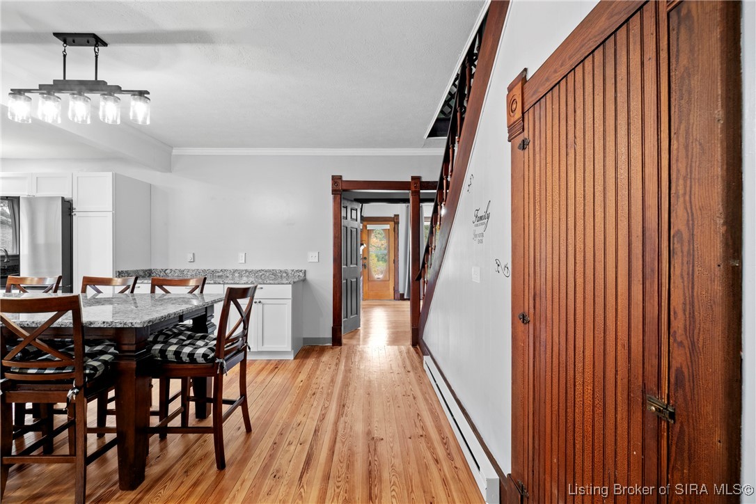 355 N Naugle Lane