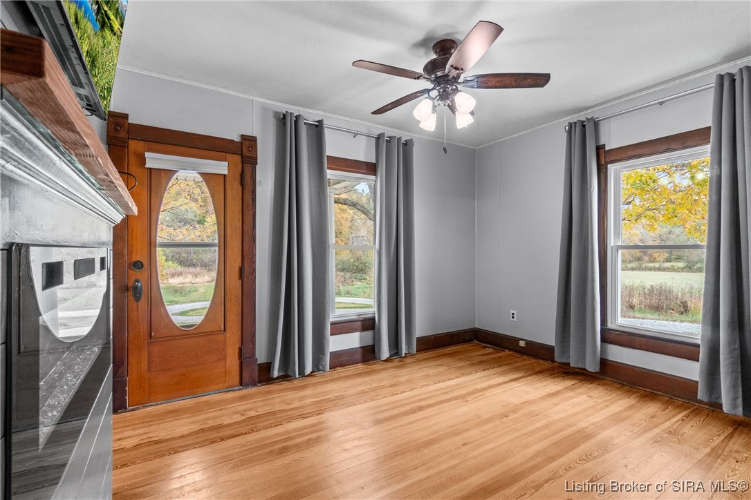355 N Naugle Lane