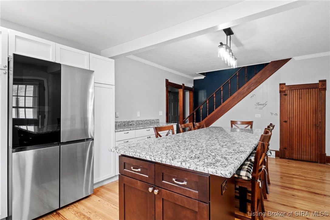 355 N Naugle Lane