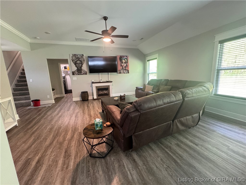 8104 Zelpha Boulevard