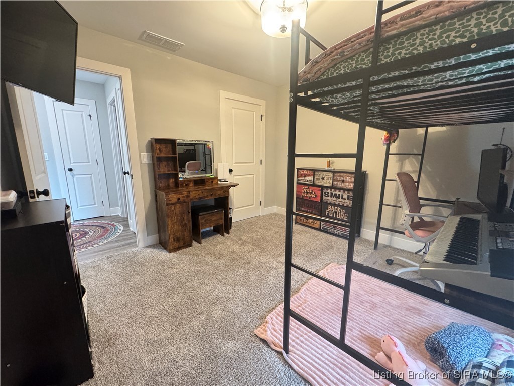 8104 Zelpha Boulevard