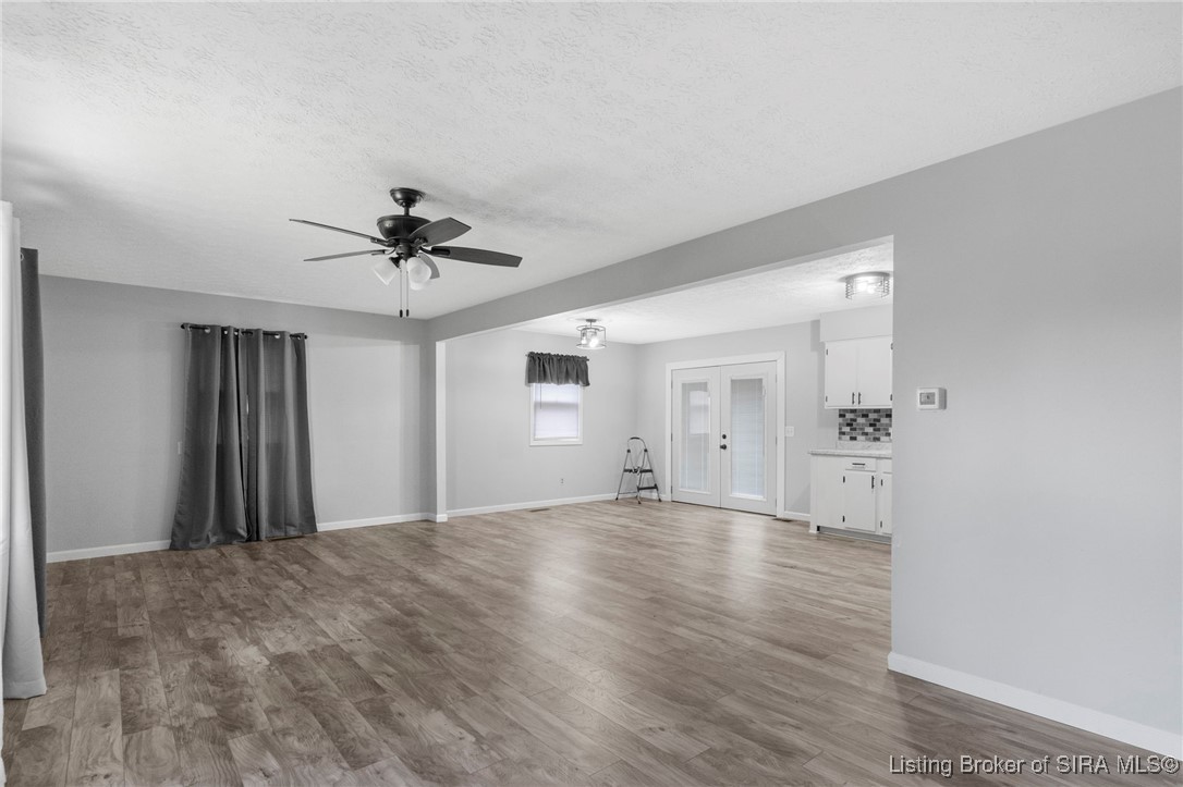 3275 S Charlestown Road