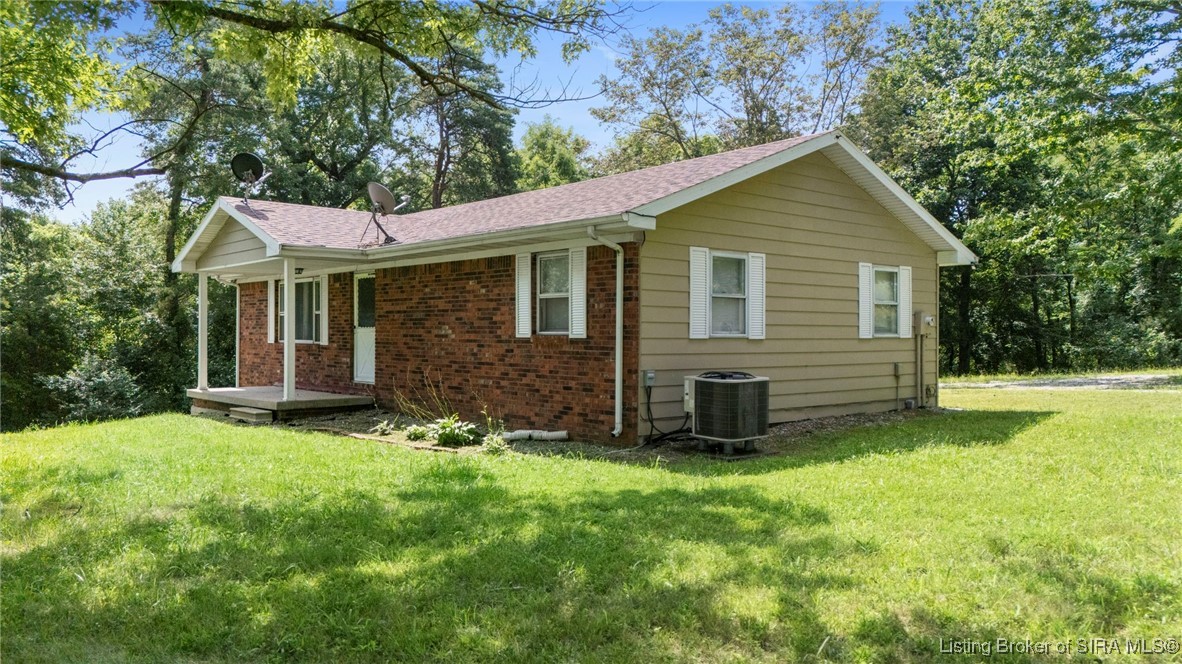 3275 S Charlestown Road