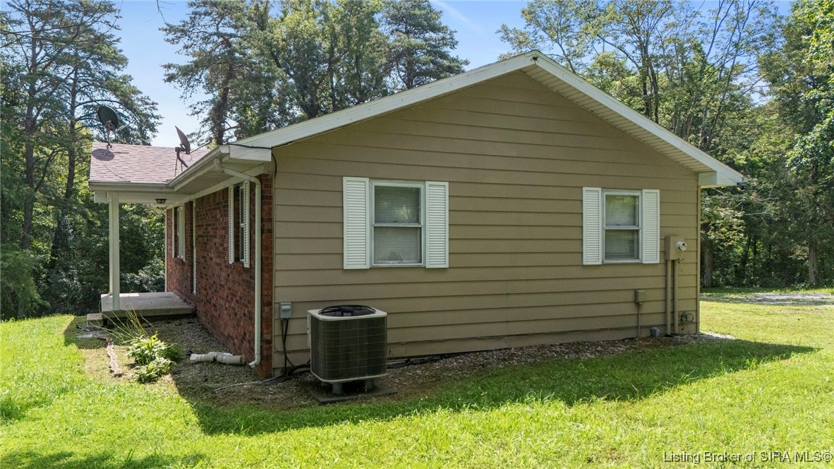 3275 S Charlestown Road