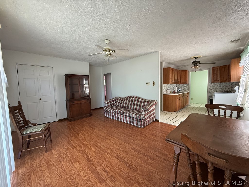 806 Sharon Drive