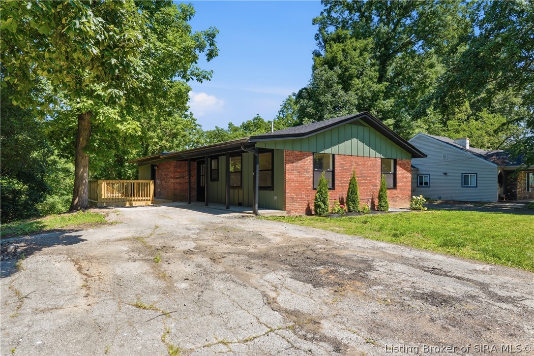 1668 Silver Creek Drive