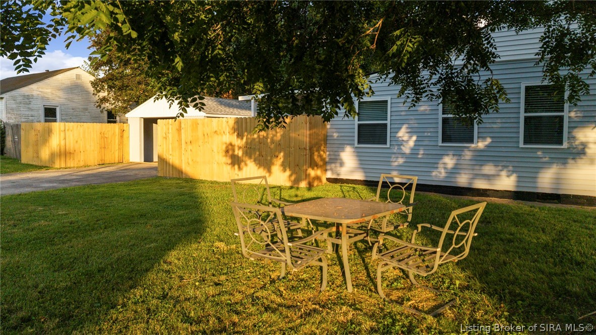 603 Crestview Court