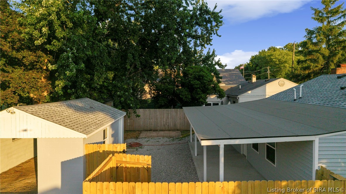 603 Crestview Court