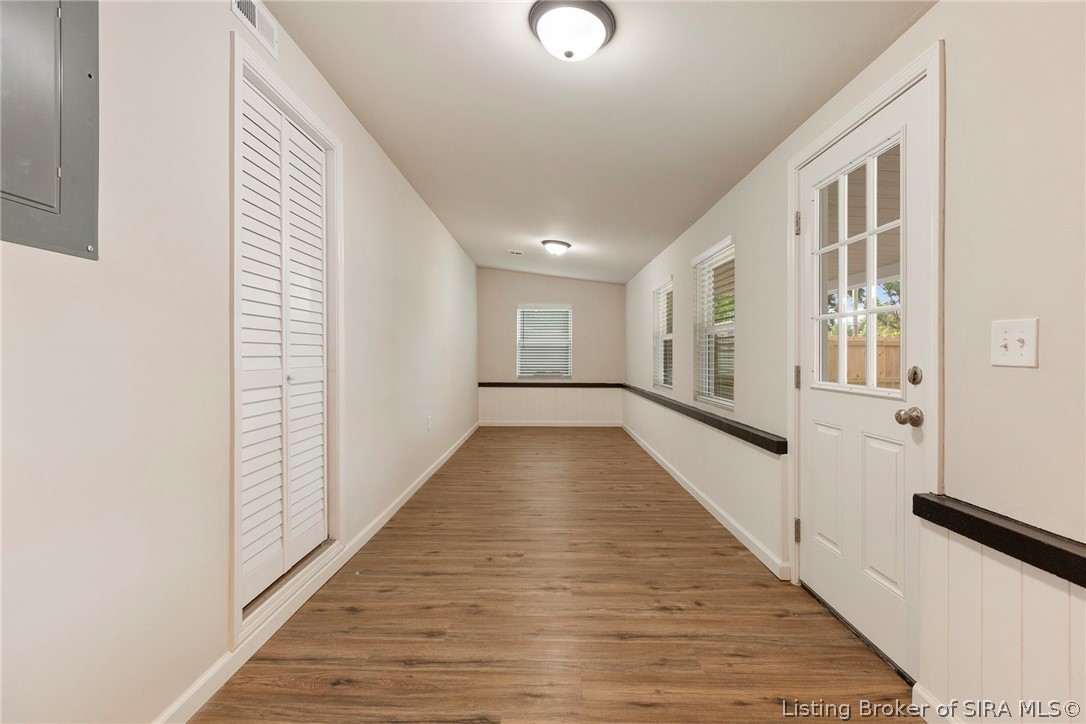 603 Crestview Court