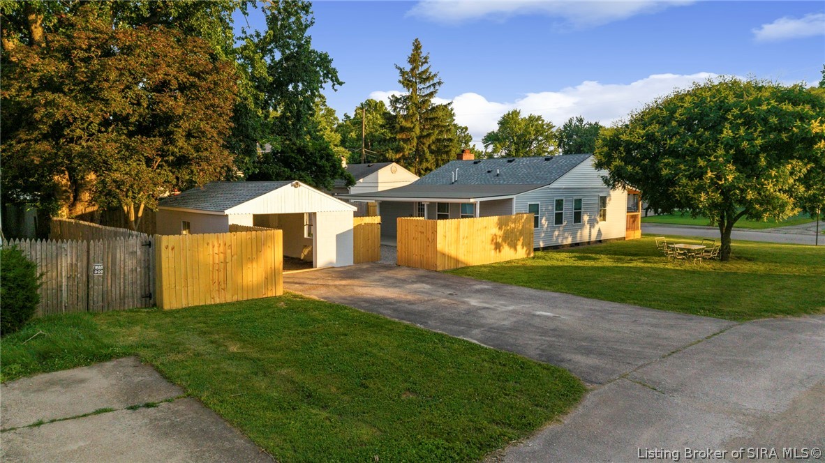 603 Crestview Court