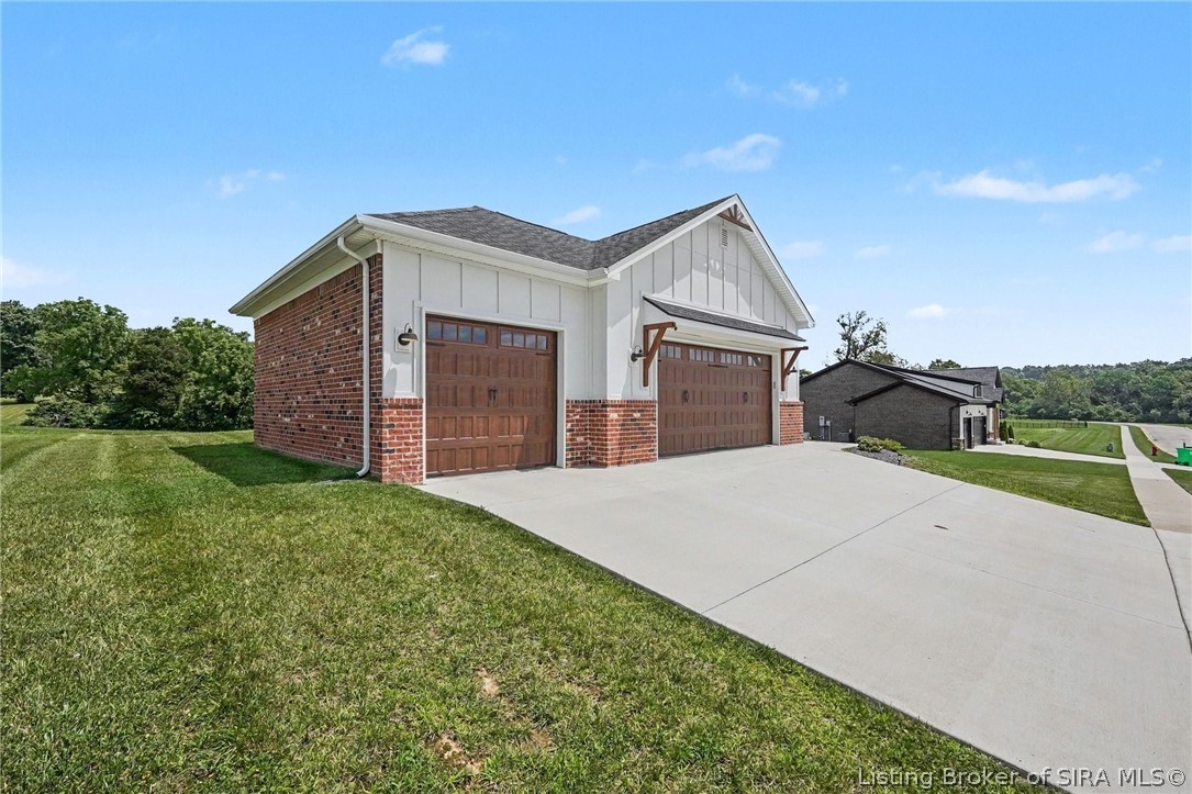7017 Oaken Lane