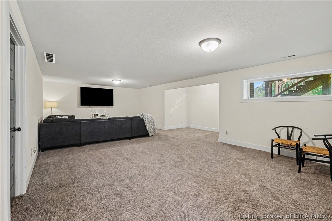 7017 Oaken Lane