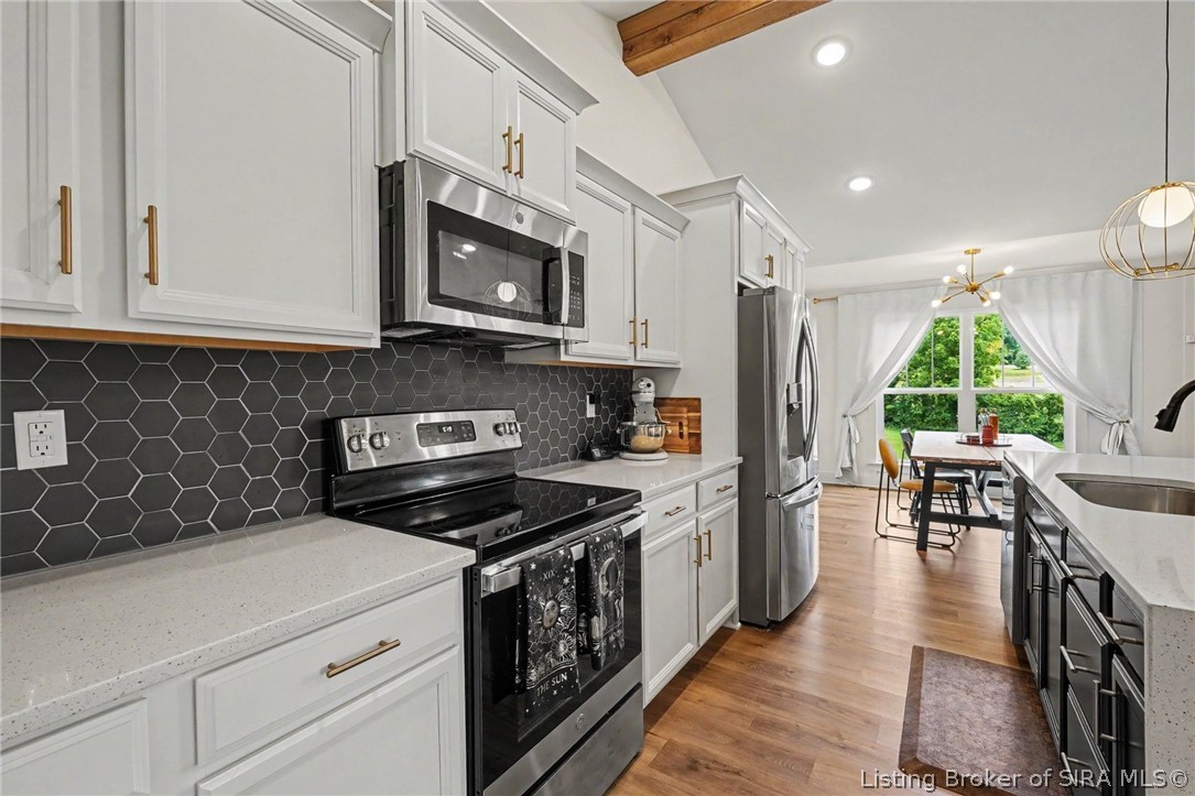 7017 Oaken Lane