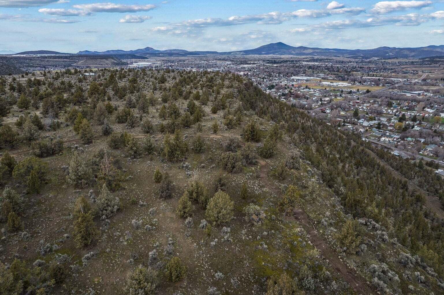 SE Kennedy Way, Lot 2