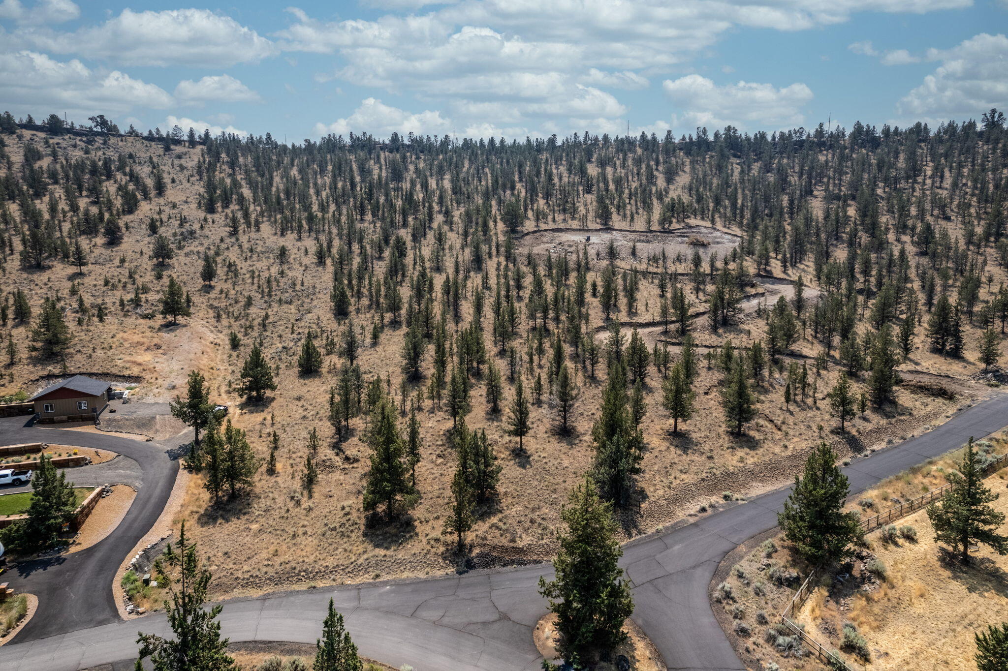 NW Crescent Rim Place, Lot 8