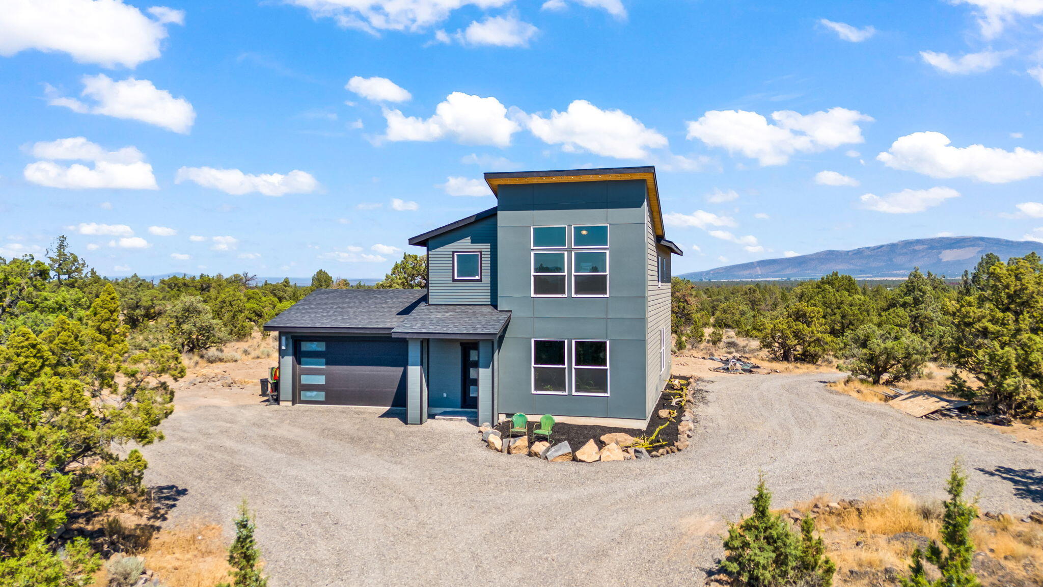 5105 SE Sunny Sage Way