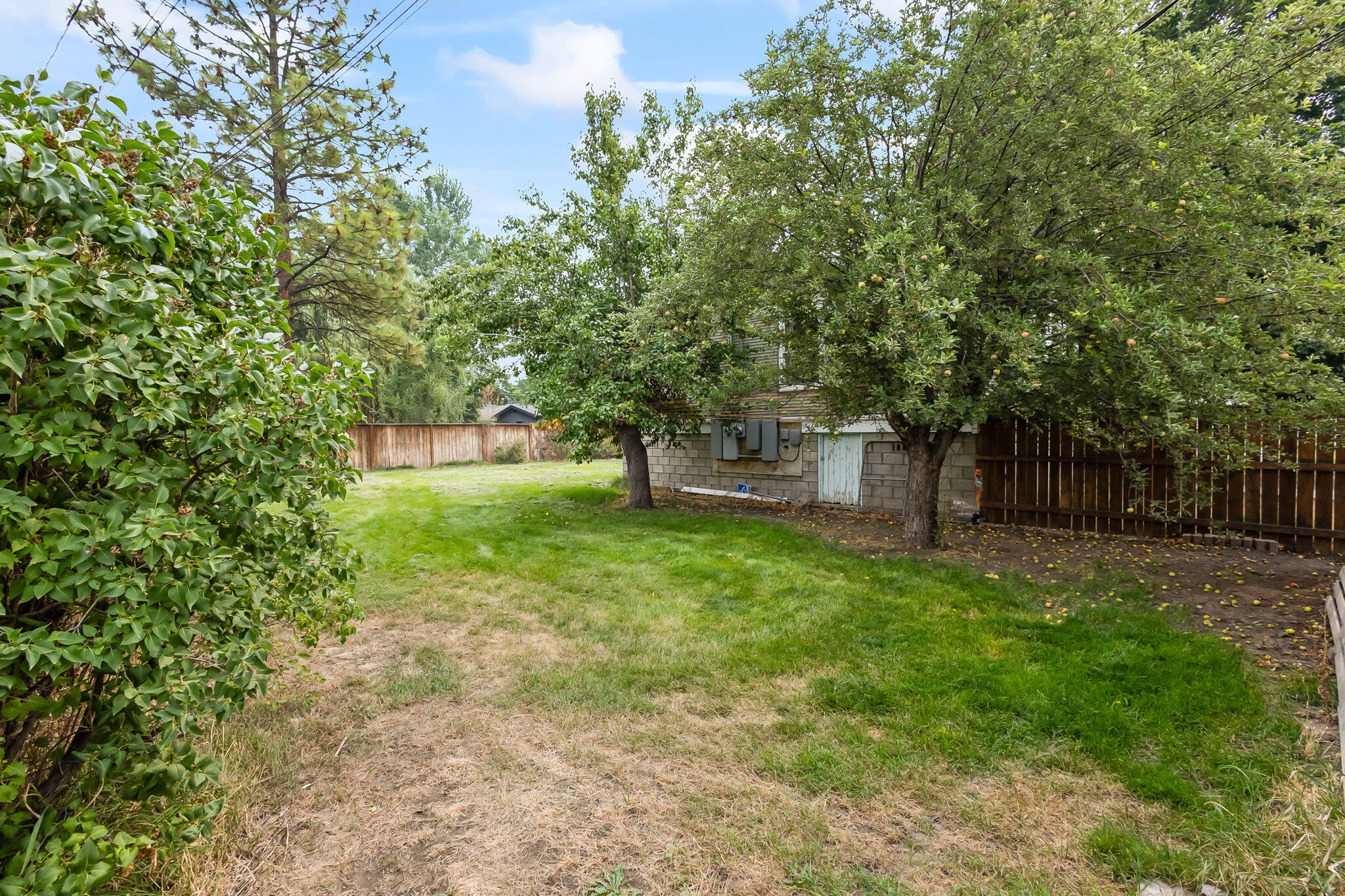305 NE 7th Street