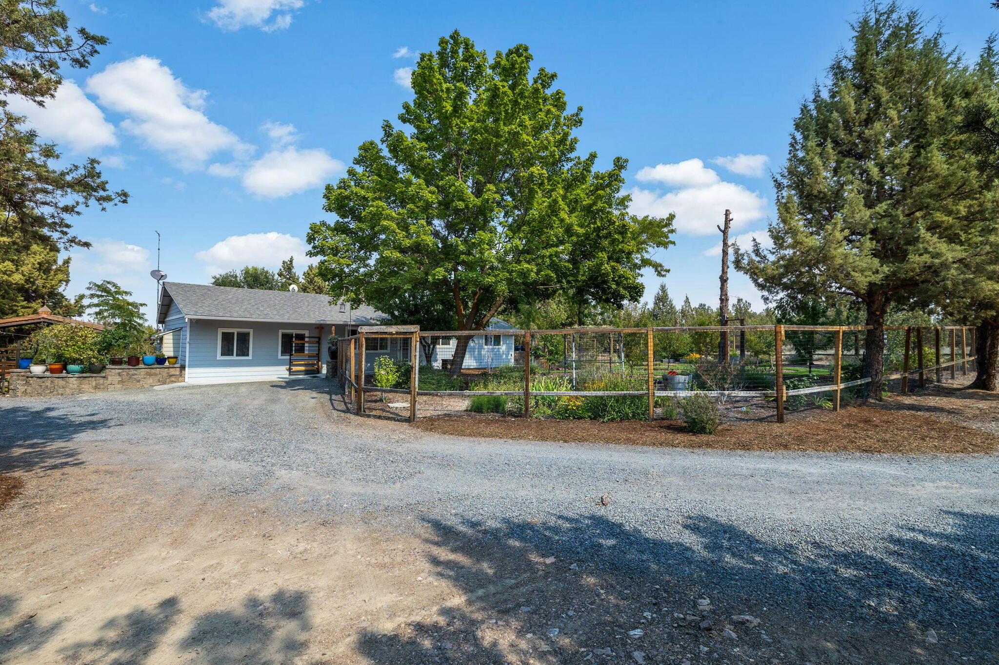 6701 SW Highland Drive