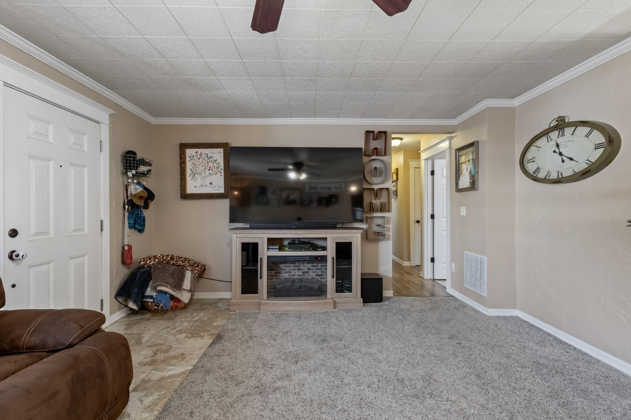 1308 NE Del Norte Avenue