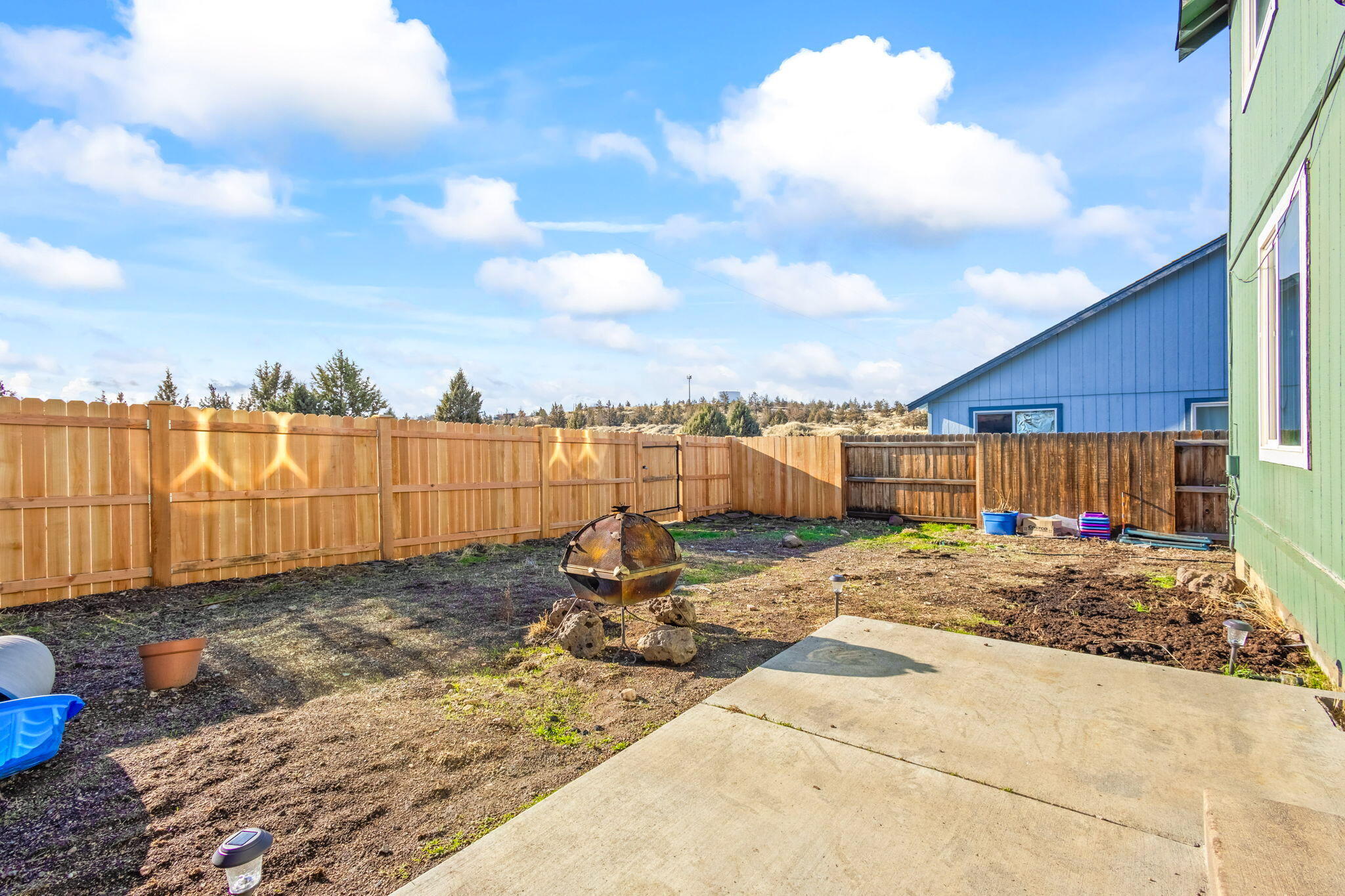 336 SE Leisek Way