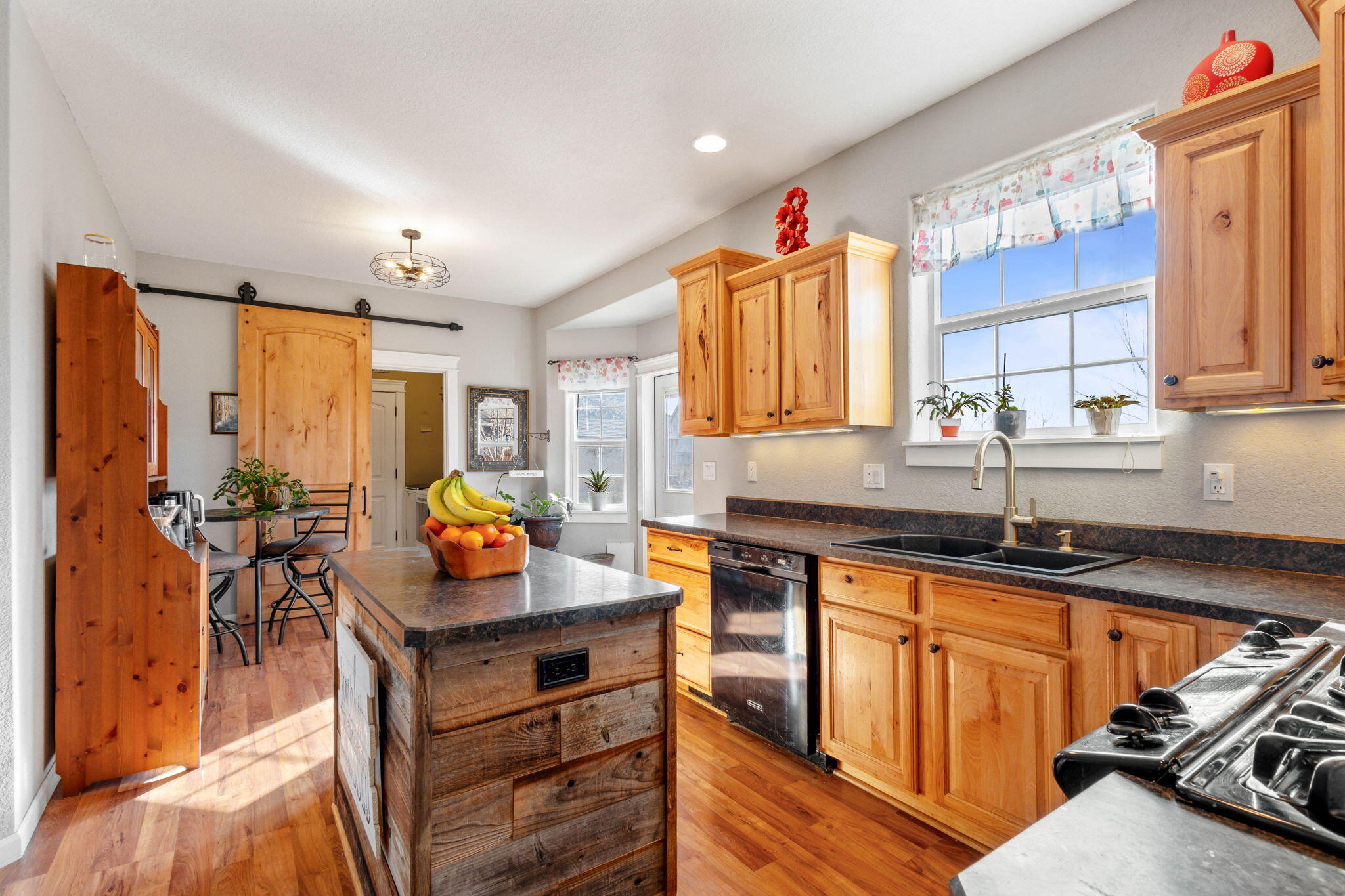 379 SE Pioneer Drive
