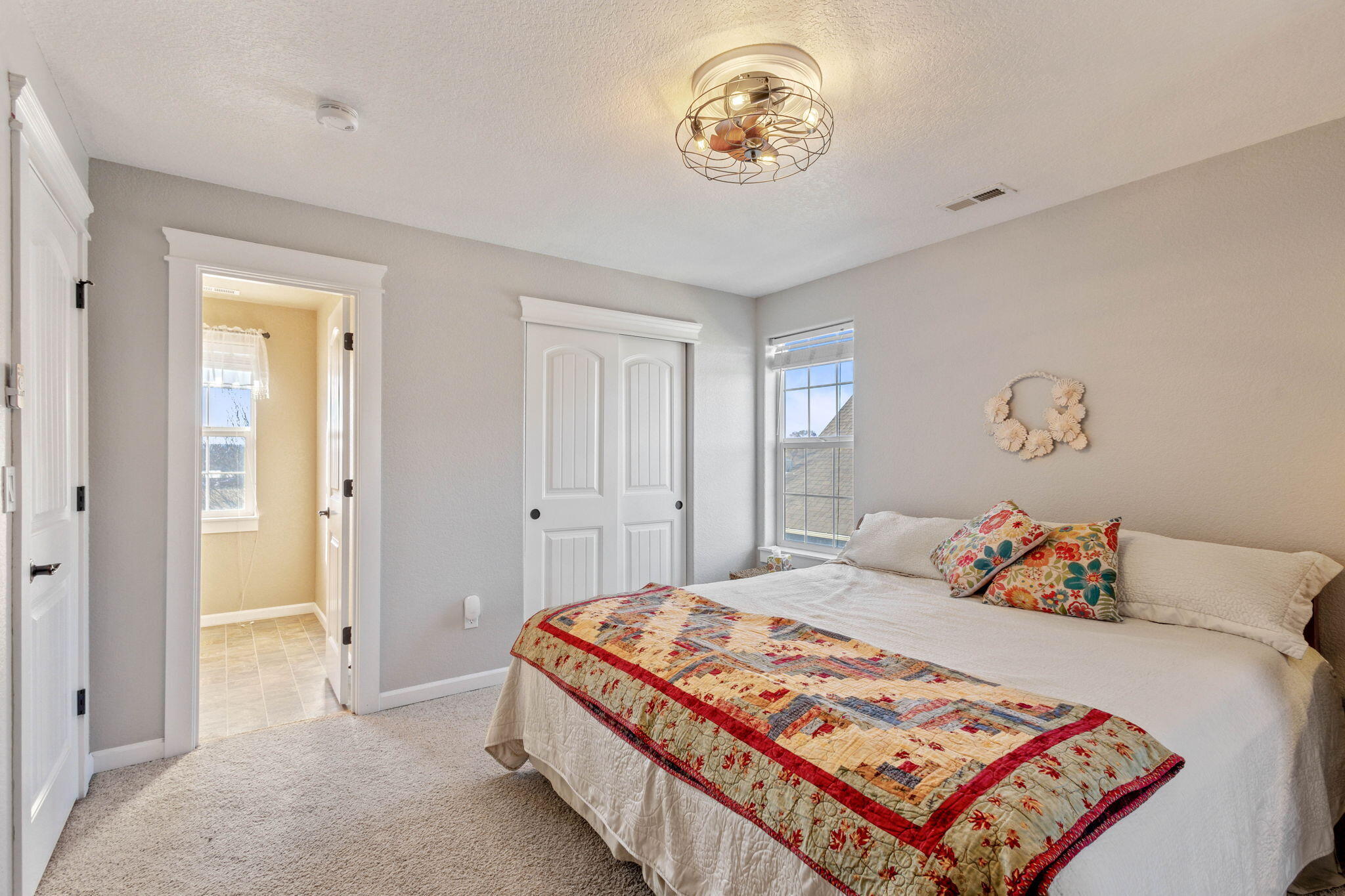 379 SE Pioneer Drive