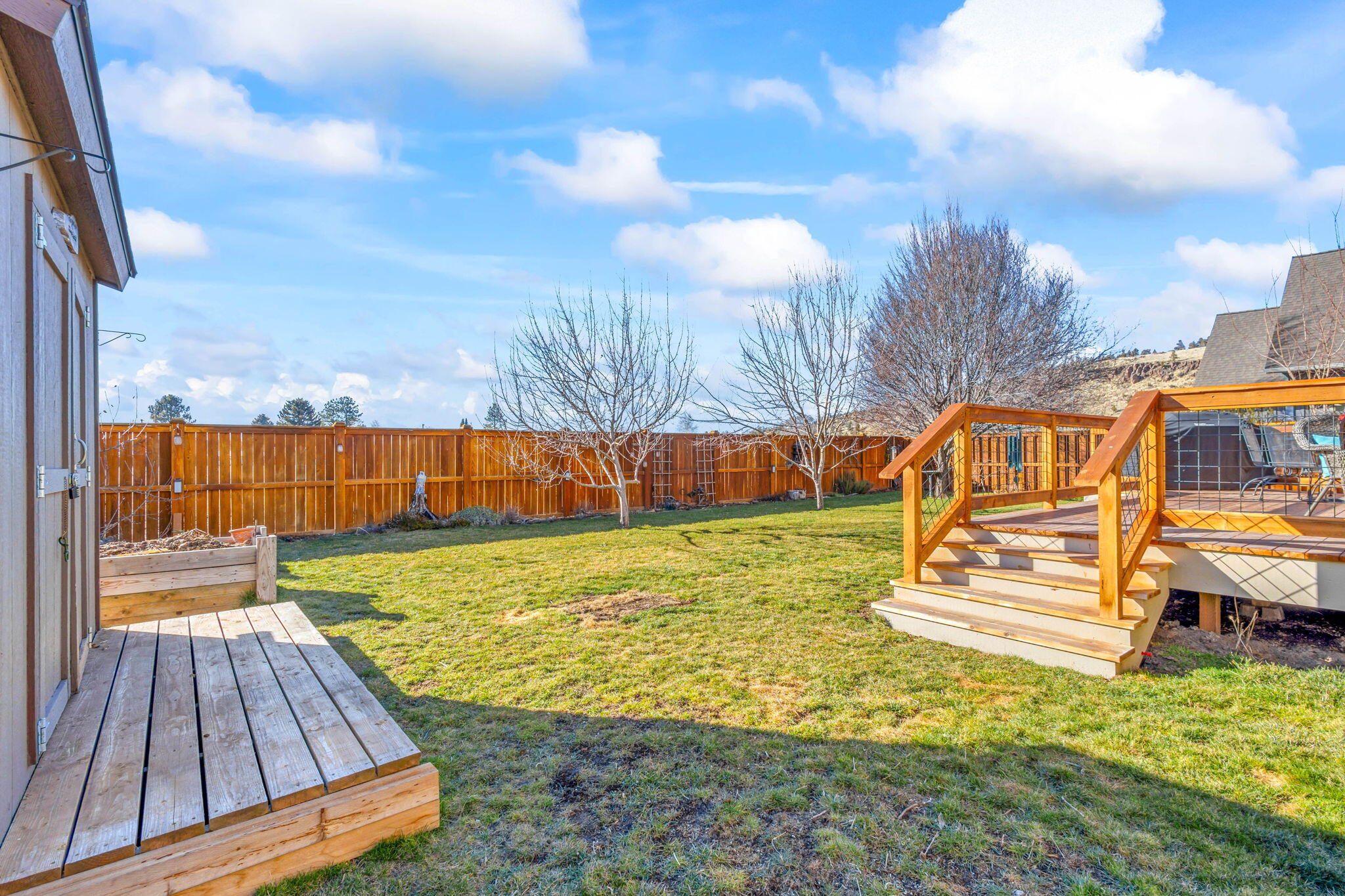 379 SE Pioneer Drive